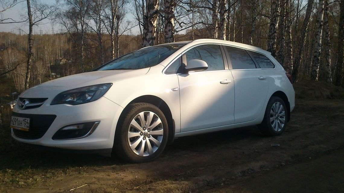 Отзыв владельца Opel Astra 2014